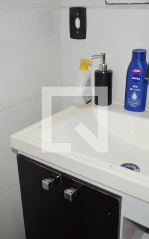 Casa à venda com 100m², 3 quartos e 1 vagaBanheiro da Suíte 3