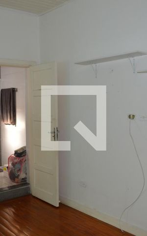 Casa à venda com 100m², 3 quartos e 1 vagaSuíte 1