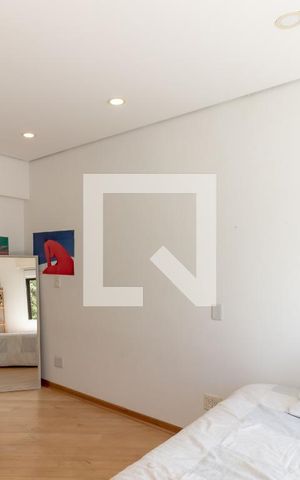 Apartamento à venda com 228m², 4 quartos e 4 vagas Apartamento à venda com 228m², 4 quartos e 4 vagasQuarto 3