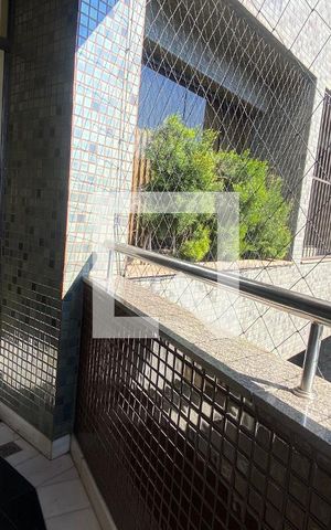 Apartamento à venda com 212m², 3 quartos e 2 vagas Apartamento à venda com 212m², 3 quartos e 2 vagasSala