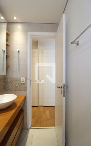 Apartamento à venda com 200m², 3 quartos e 3 vagasBanheiro da Suíte 3