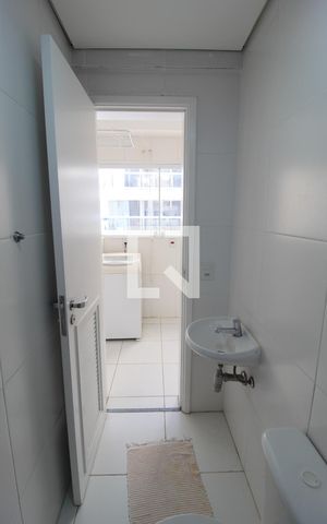 Apartamento à venda com 200m², 3 quartos e 3 vagasBanheiro de Serviço