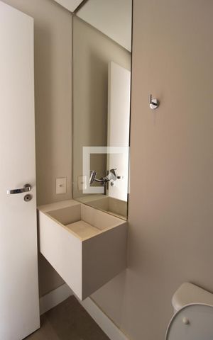 Apartamento à venda com 200m², 3 quartos e 3 vagasLavabo