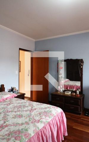 Casa à venda com 192m², 3 quartos e 4 vagasSuíte
