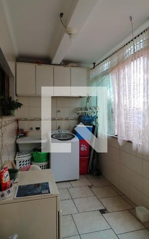 Casa à venda com 192m², 3 quartos e 4 vagasÁrea de Serviço