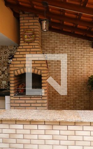 Casa à venda com 192m², 3 quartos e 4 vagasÁrea Social - Churrasqueira