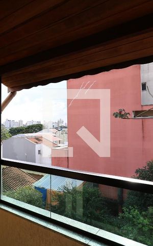 Casa à venda com 192m², 3 quartos e 4 vagasSacada do Quarto 1