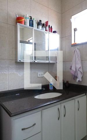 Casa à venda com 192m², 3 quartos e 4 vagasBanheiro da Suíte