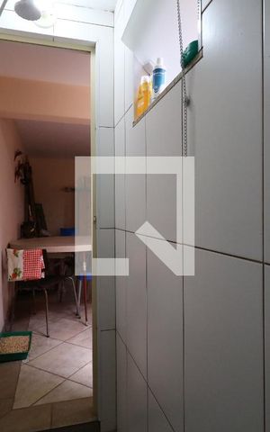 Casa à venda com 192m², 3 quartos e 4 vagasLavabo da Área Social
