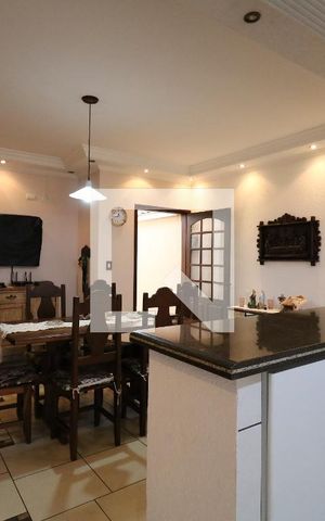 Casa à venda com 192m², 3 quartos e 4 vagasCozinha