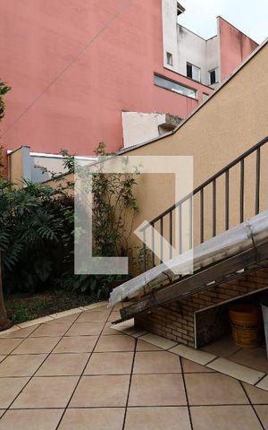 Casa à venda com 192m², 3 quartos e 4 vagasQuintal e Jardim