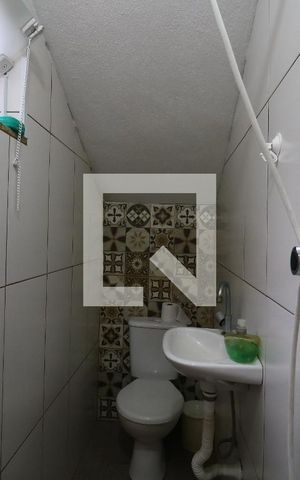Casa à venda com 192m², 3 quartos e 4 vagasLavabo da Área Social