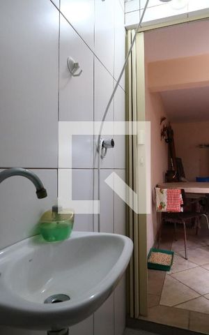Casa à venda com 192m², 3 quartos e 4 vagasLavabo da Área Social