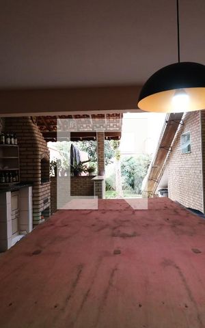 Casa à venda com 192m², 3 quartos e 4 vagasÁrea Social