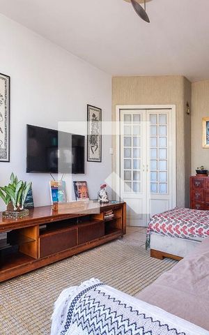 Apartamento à venda com 72m², 3 quartos e 1 vaga Apartamento à venda com 72m², 3 quartos e 1 vagaSala
