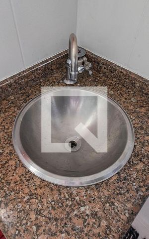 Apartamento à venda com 72m², 3 quartos e 1 vaga Apartamento à venda com 72m², 3 quartos e 1 vagaBanheiro