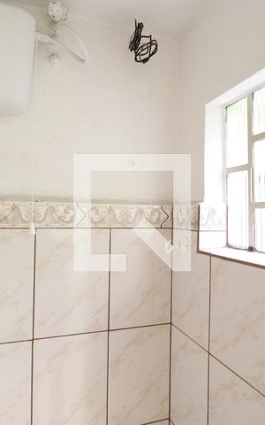 Casa à venda com 85m², 3 quartos e sem vagaBanheiro de serviço