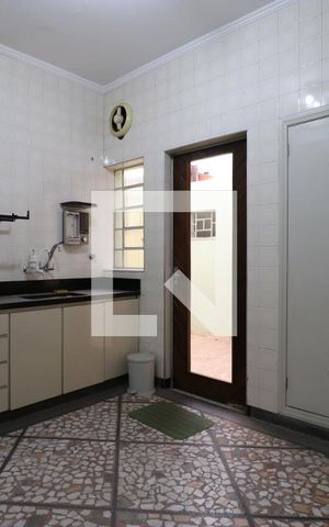 Casa à venda com 85m², 3 quartos e sem vagaCozinha
