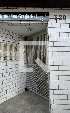 Apartamento à venda com 56m², 3 quartos e 1 vaga Apartamento à venda com 56m², 3 quartos e 1 vagaFachada + Placa