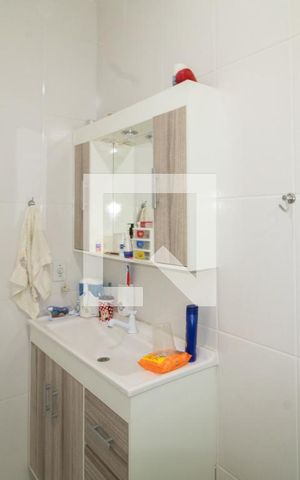 Casa à venda com 300m², 5 quartos e 6 vagas Casa à venda com 300m², 5 quartos e 6 vagasBanheiro da Suíte 3