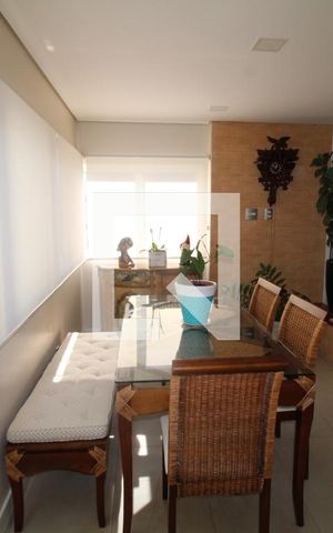 Apartamento à venda com 237m², 4 quartos e 4 vagasVaranda