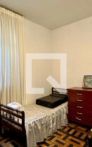 Casa à venda com 152m², 4 quartos e sem vaga Casa à venda com 152m², 4 quartos e sem vagaquarto