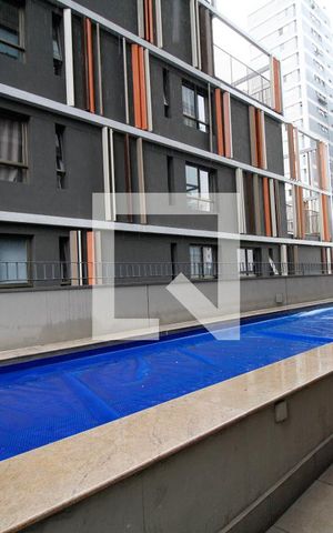 Studio à venda com 31m², 1 quarto e sem vaga Studio à venda com 31m², 1 quarto e sem vagaÁrea Comum - Piscina