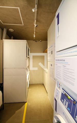 Studio à venda com 31m², 1 quarto e sem vaga Studio à venda com 31m², 1 quarto e sem vagaÁrea Comum - Lavanderia
