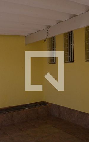 Casa à venda com 141m², 2 quartos e 2 vagasGaragem