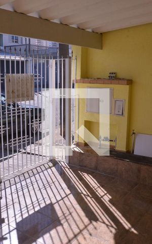 Casa à venda com 141m², 2 quartos e 2 vagasGaragem