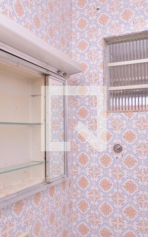 Casa à venda com 141m², 2 quartos e 2 vagasBanheiro