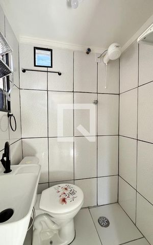 Casa para alugar com 54m², 1 quarto e sem vaga Casa para alugar com 54m², 1 quarto e sem vagaBanheiro da Suíte