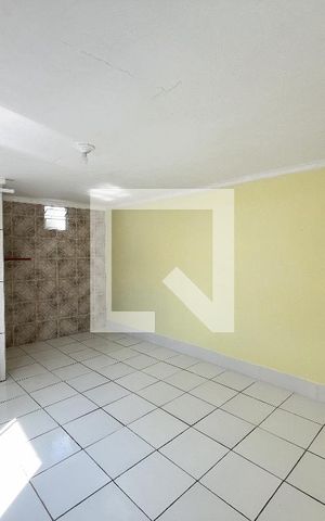 Casa para alugar com 54m², 1 quarto e sem vaga Casa para alugar com 54m², 1 quarto e sem vagaSuite