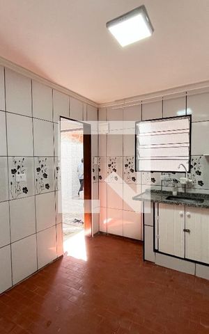 Casa para alugar com 54m², 1 quarto e sem vaga Casa para alugar com 54m², 1 quarto e sem vagaCozinha