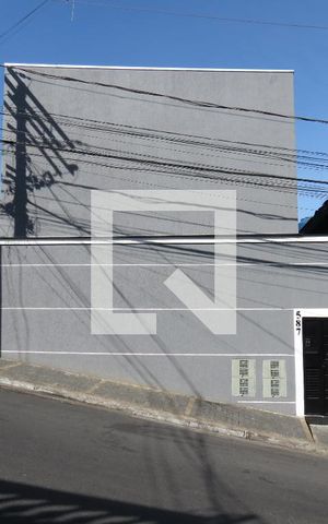 Casa para alugar com 100m², 2 quartos e sem vagaFachada
