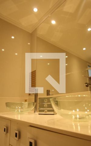 Apartamento à venda com 177m², 3 quartos e 3 vagasBanheiro suíte 1