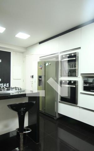 Apartamento à venda com 177m², 3 quartos e 3 vagasCozinha