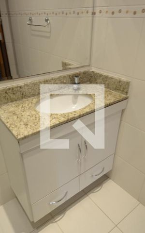 Casa à venda com 138m², 2 quartos e 3 vagasSuíte