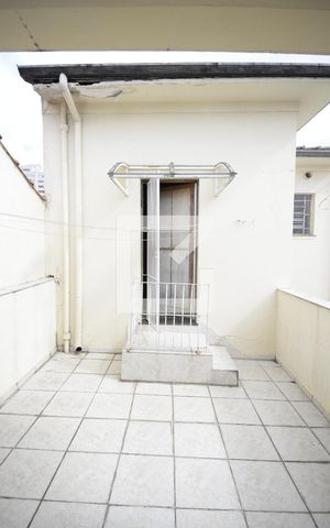 Casa à venda com 138m², 2 quartos e 3 vagasÁrea de Serviço