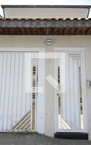 Casa à venda com 138m², 2 quartos e 3 vagasFachada