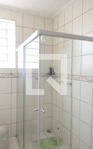 Casa à venda com 138m², 2 quartos e 3 vagasBanheiro