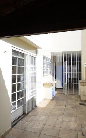 Casa à venda com 138m², 2 quartos e 3 vagasQuintal