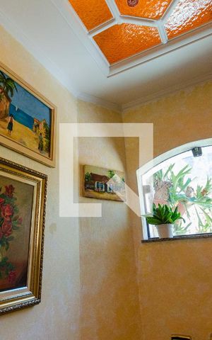 Casa à venda com 520m², 4 quartos e 3 vagas Casa à venda com 520m², 4 quartos e 3 vagasLavabo 1