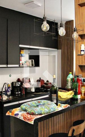 Apartamento à venda com 68m², 2 quartos e 1 vagaCozinha e Área de Serviço