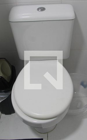 Apartamento à venda com 68m², 2 quartos e 1 vagaBanheiro Social 
