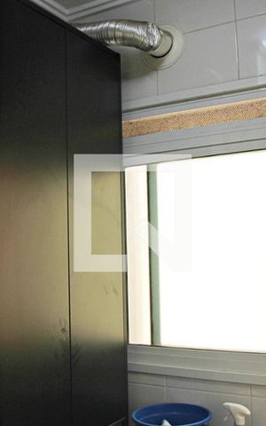 Apartamento à venda com 68m², 2 quartos e 1 vagaCozinha e Área de Serviço