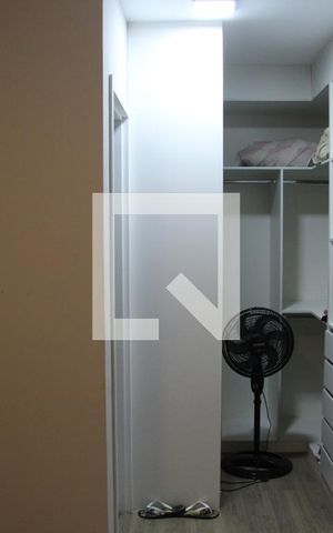 Apartamento à venda com 68m², 2 quartos e 1 vagaSuíte 
