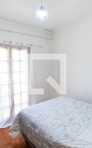 Casa à venda com 204m², 3 quartos e 2 vagas Casa à venda com 204m², 3 quartos e 2 vagasQuarto 2