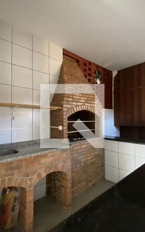 Casa para alugar com 480m², 7 quartos e 4 vagas