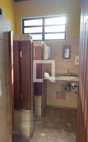 Casa para alugar com 480m², 7 quartos e 4 vagas
